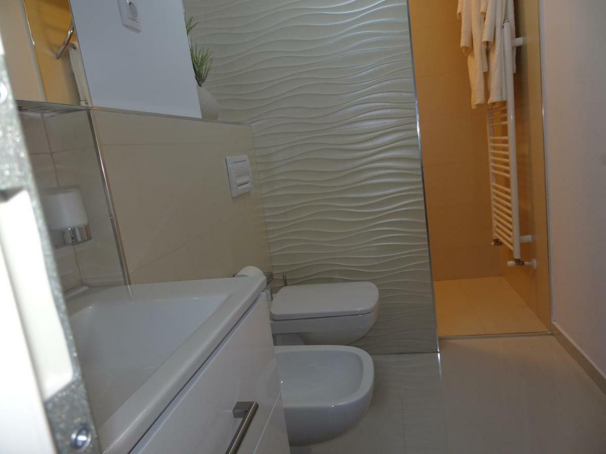 Ferienwohnung Apartament Francesca Brașov Exterior foto